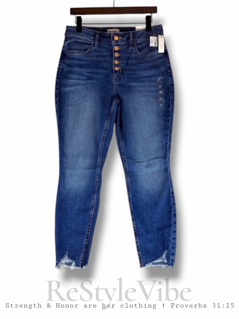 M JEANS MAURICES Women’s Size M SHORT Denim Jean Super Skinny Ankle Original Fit